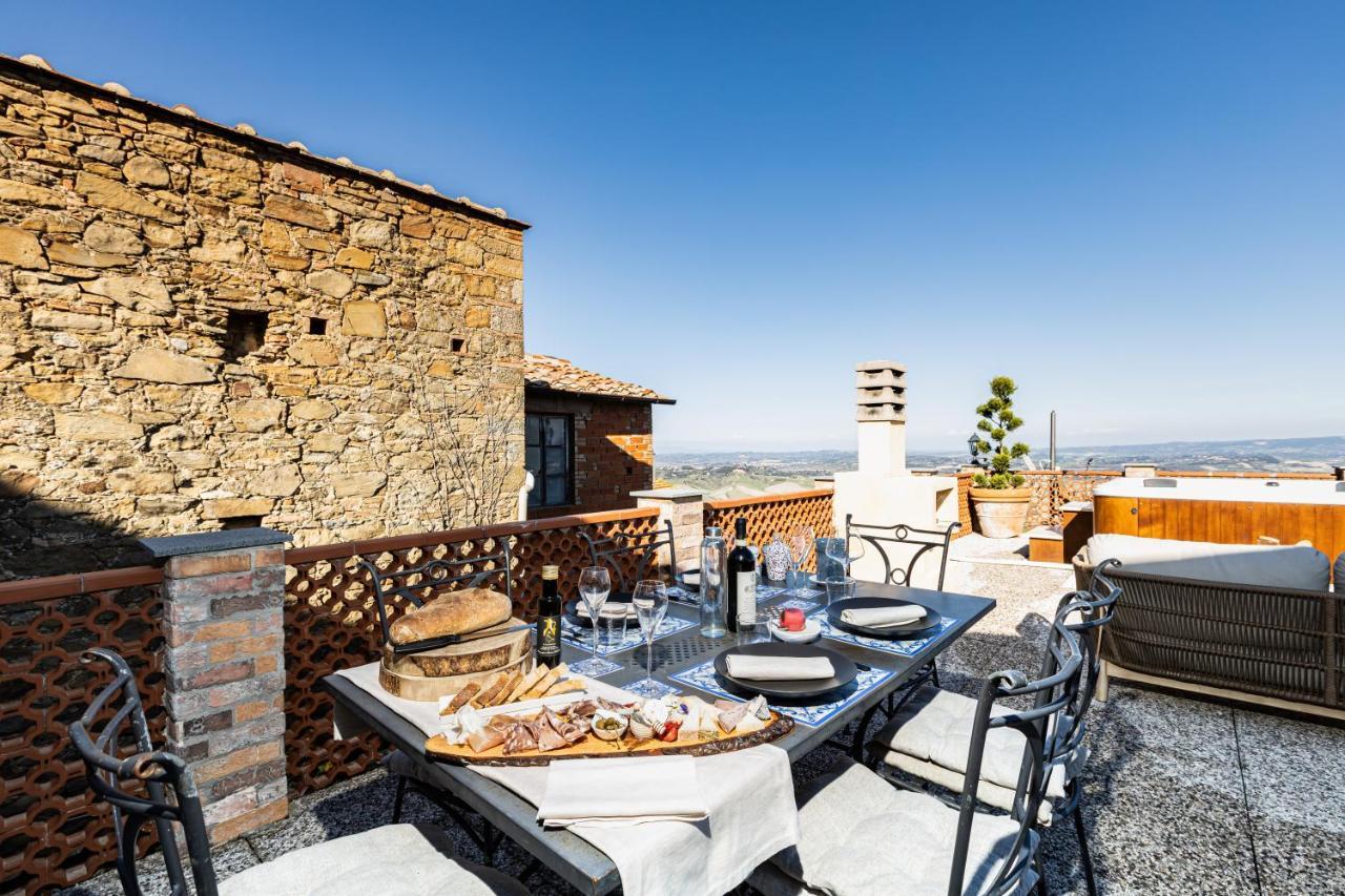 Agri Apartment La Terrazza La Ripadoro Chianni Eksteriør bilde