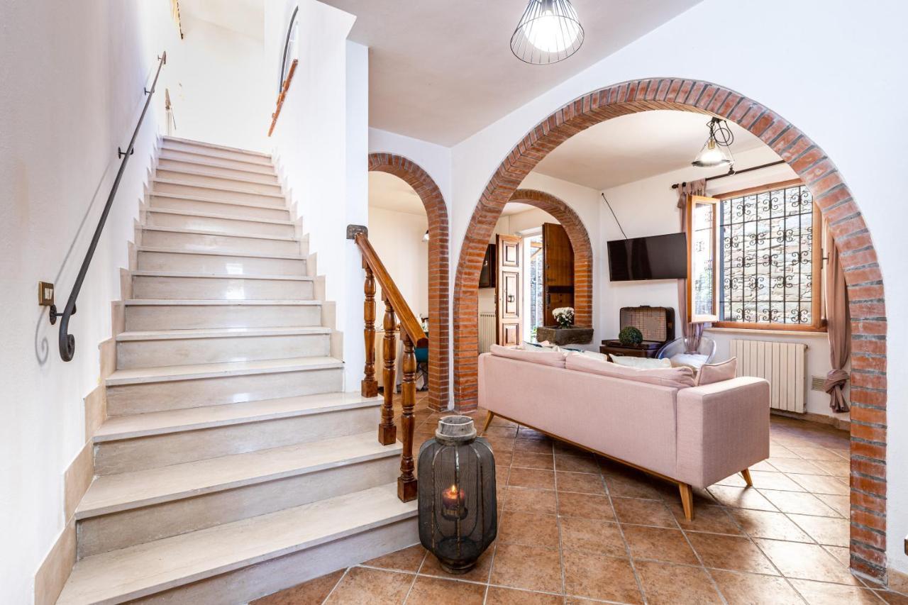 Agri Apartment La Terrazza La Ripadoro Chianni Eksteriør bilde