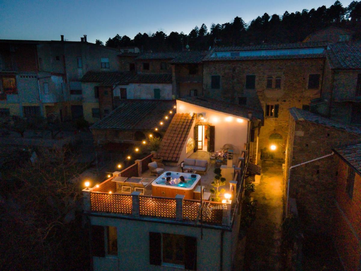 Agri Apartment La Terrazza La Ripadoro Chianni Eksteriør bilde