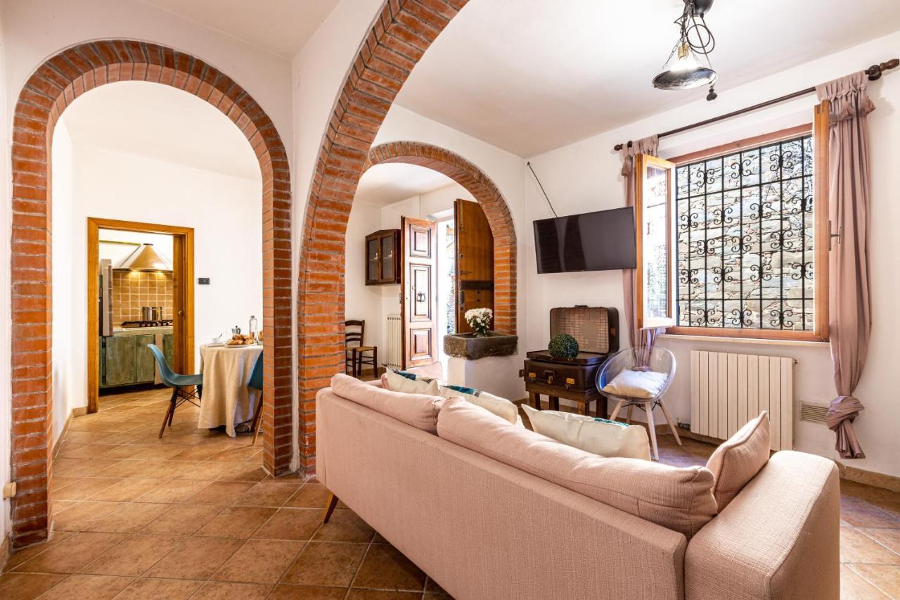Agri Apartment La Terrazza La Ripadoro Chianni Eksteriør bilde